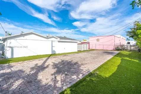 8930 SW 40th Street Miami FL 33165