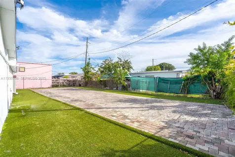 8930 SW 40th Street Miami FL 33165