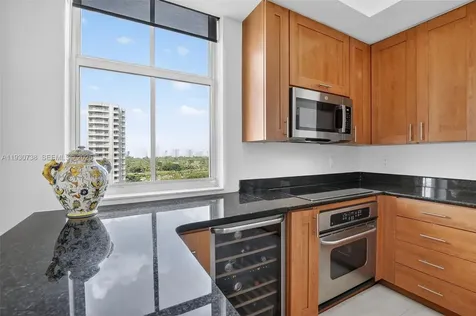 3340 NE 190th Street Aventura FL 33180