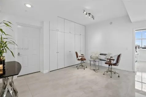 3340 NE 190th Street Aventura FL 33180