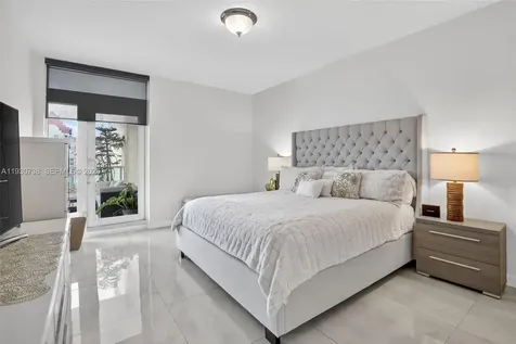3340 NE 190th Street Aventura FL 33180