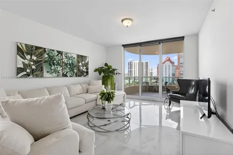 3340 NE 190th Street Aventura FL 33180