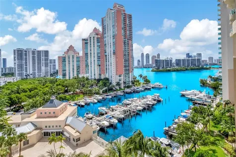 3340 NE 190th Street Aventura FL 33180