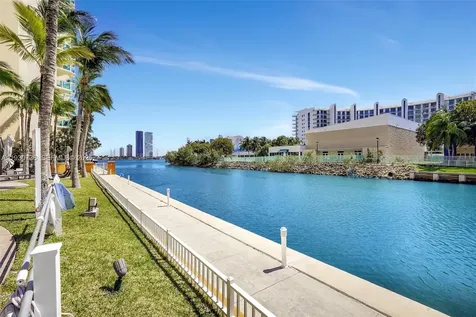 3340 NE 190th Street Aventura FL 33180