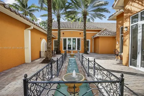 3340 NE 190th Street Aventura FL 33180