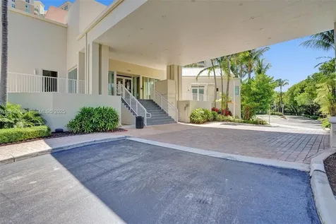 3340 NE 190th Street Aventura FL 33180