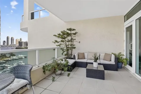 3340 NE 190th Street Aventura FL 33180
