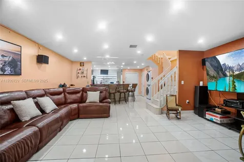 5297 NW 190th Lane Miami Gardens FL 33055