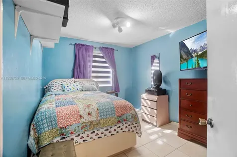5297 NW 190th Lane Miami Gardens FL 33055