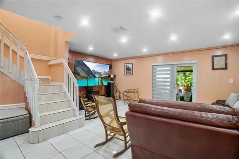 5297 NW 190th Lane Miami Gardens FL 33055