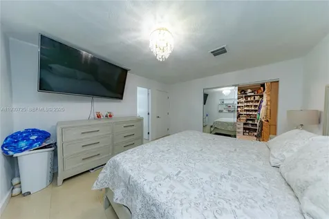 4360 NW 205th Street Miami Gardens FL 33055