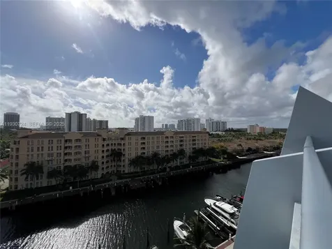 2950 NE 188th Street Aventura FL 33180