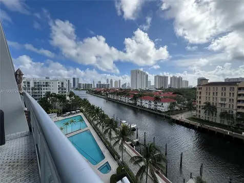 2950 NE 188th Street Aventura FL 33180