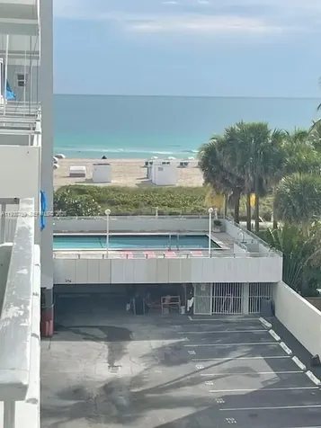 465 Ocean Drive Miami Beach FL 33139