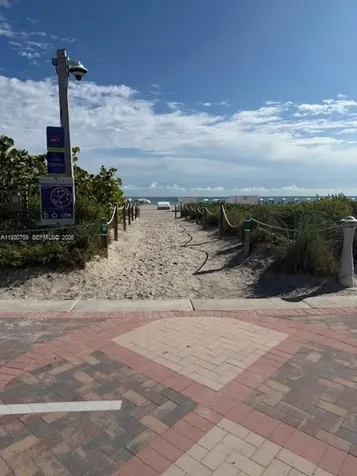 465 Ocean Drive Miami Beach FL 33139