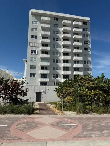 465 Ocean Drive Miami Beach FL 33139