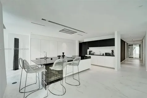 1000 Biscayne Boulevard Miami FL 33132