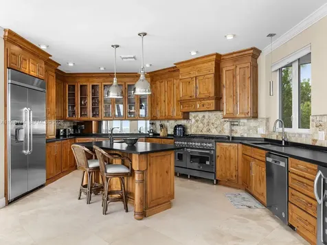57 Garden Cove Drive Key Largo FL 33037