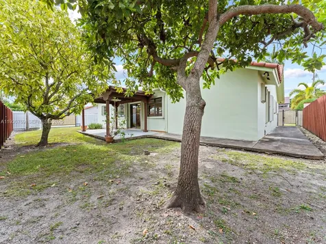 3791 SW 142nd Avenue Miami FL 33175