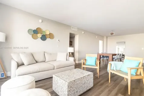 4001 S Ocean Drive Hollywood FL 33019
