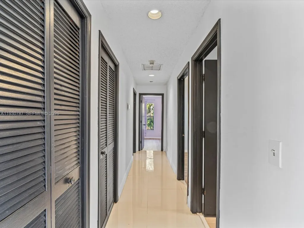 2940 NW 114th Way Coral Springs FL 33065