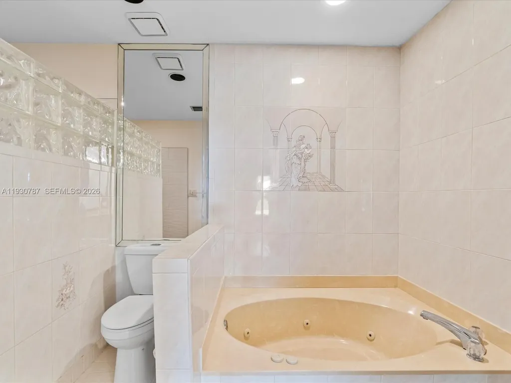 2940 NW 114th Way Coral Springs FL 33065