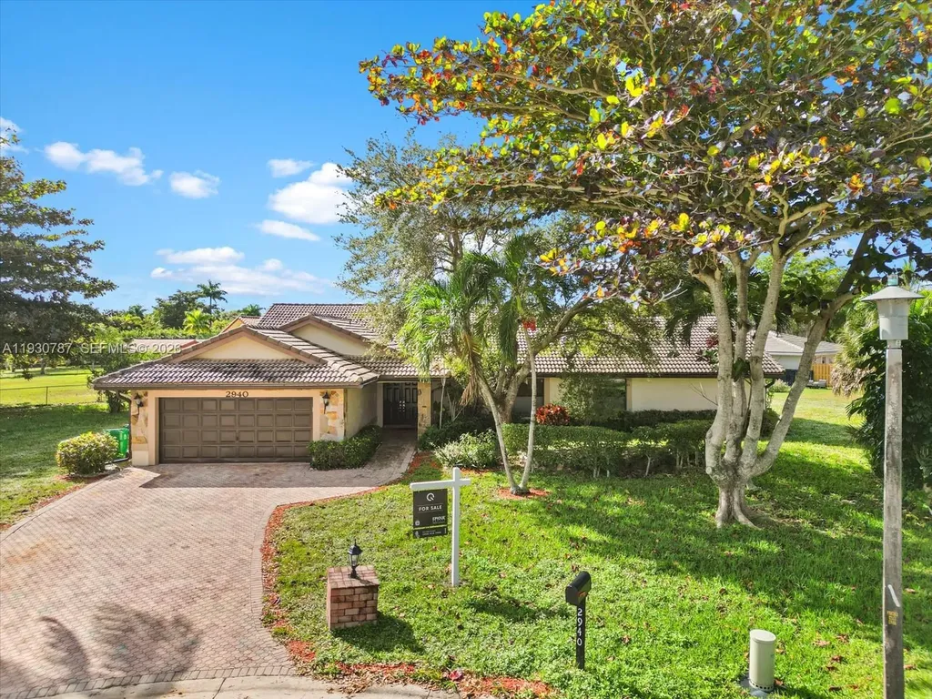 2940 NW 114th Way Coral Springs FL 33065