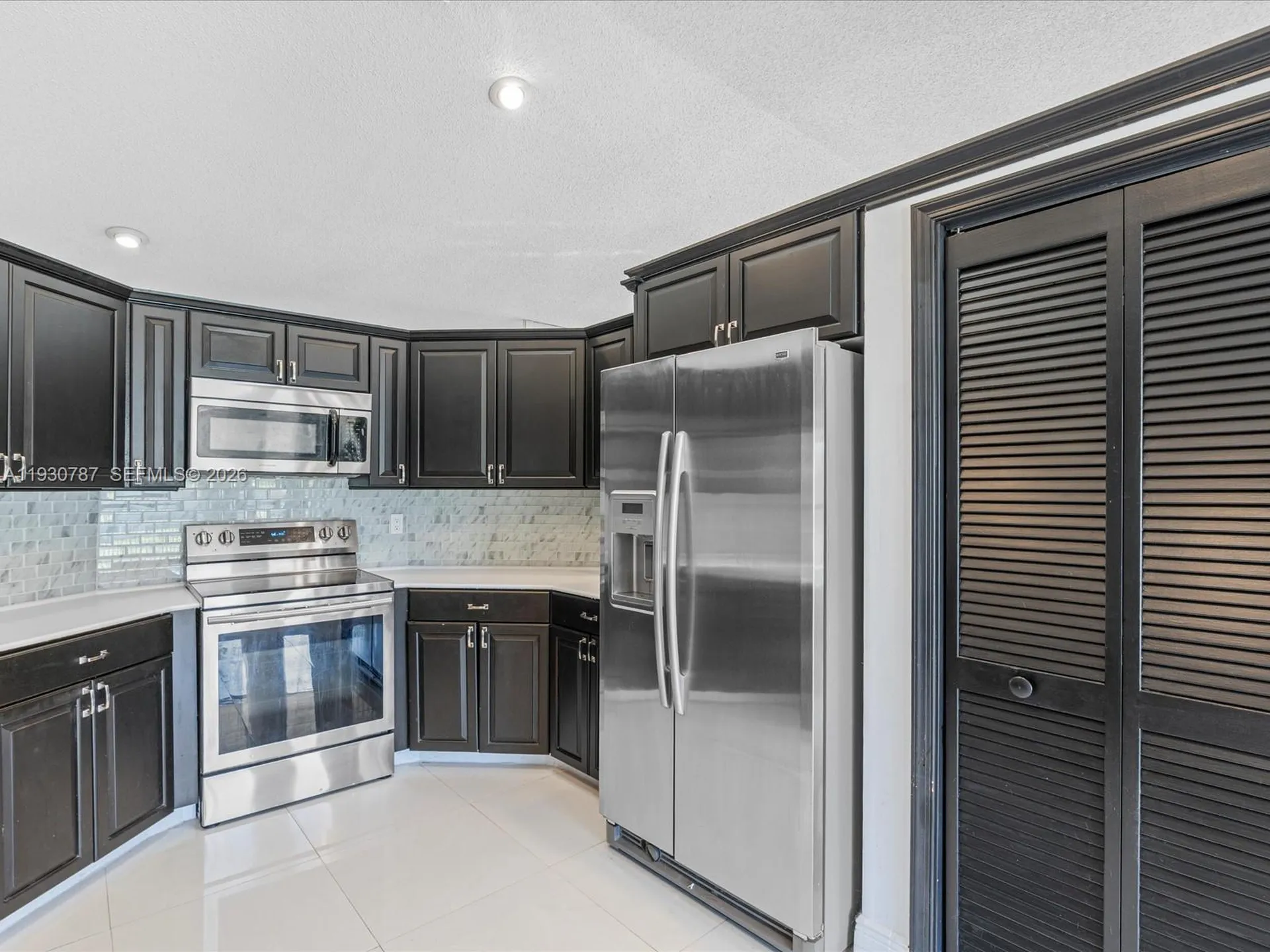 2940 NW 114th Way Coral Springs FL 33065