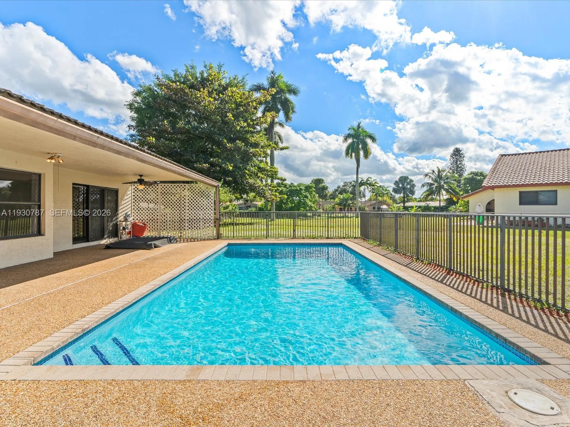 2940 NW 114th Way Coral Springs FL 33065