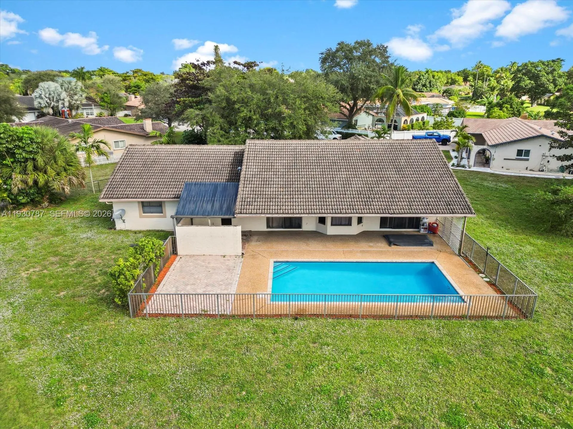 2940 NW 114th Way Coral Springs FL 33065