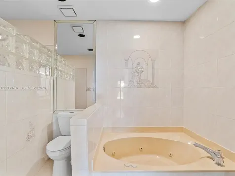 2940 NW 114th Way Coral Springs FL 33065