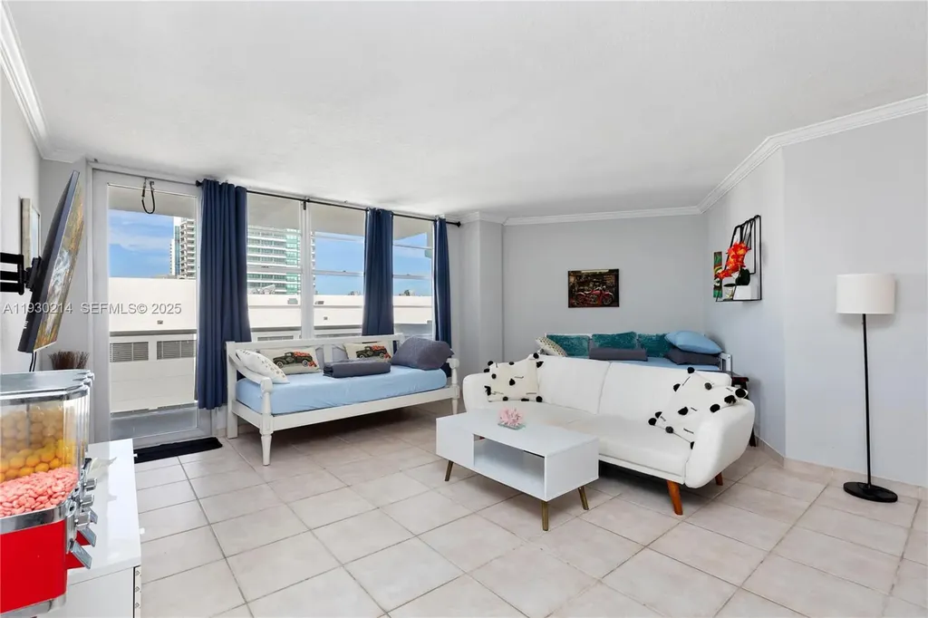 3725 S Ocean Drive Hollywood FL 33019