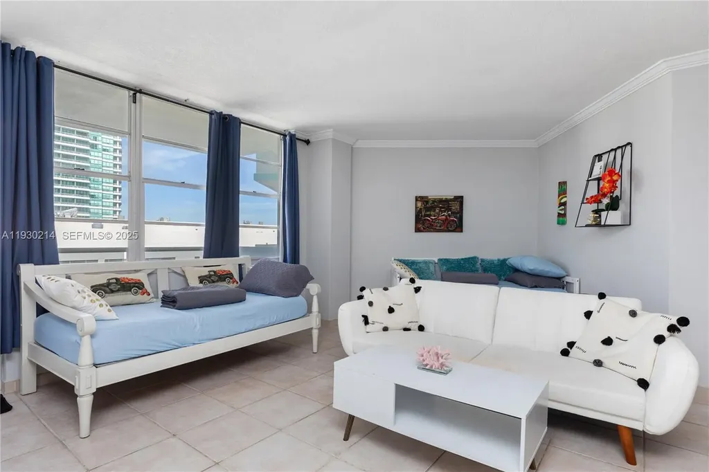 3725 S Ocean Drive Hollywood FL 33019