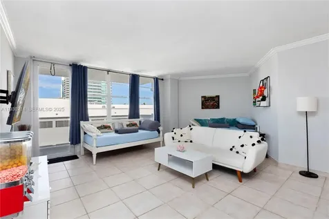 3725 S Ocean Drive Hollywood FL 33019