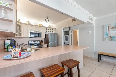 3725 S Ocean Drive Hollywood FL 33019