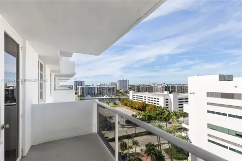 3725 S Ocean Drive Hollywood FL 33019