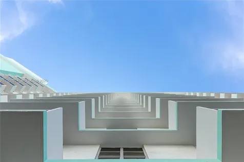 3725 S Ocean Drive Hollywood FL 33019