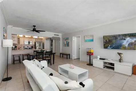 3725 S Ocean Drive Hollywood FL 33019