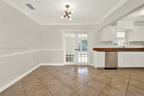 9312 SW 182nd Street Palmetto Bay FL 33157