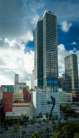 398 NE 5th Street Miami FL 33132