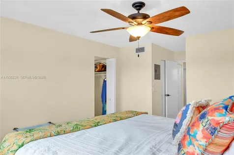7 Colonial Club Drive Boynton Beach FL 33435