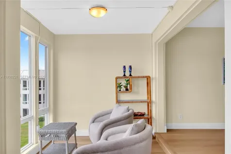 7 Colonial Club Drive Boynton Beach FL 33435