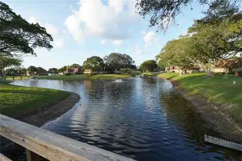 2427 24th Lane Palm Beach Gardens FL 33418