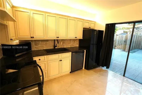 2427 24th Lane Palm Beach Gardens FL 33418