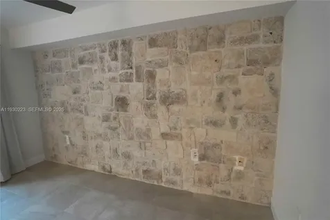 2427 24th Lane Palm Beach Gardens FL 33418