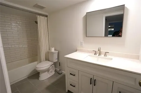 2427 24th Lane Palm Beach Gardens FL 33418