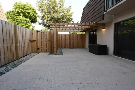 2427 24th Lane Palm Beach Gardens FL 33418