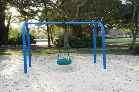 2427 24th Lane Palm Beach Gardens FL 33418