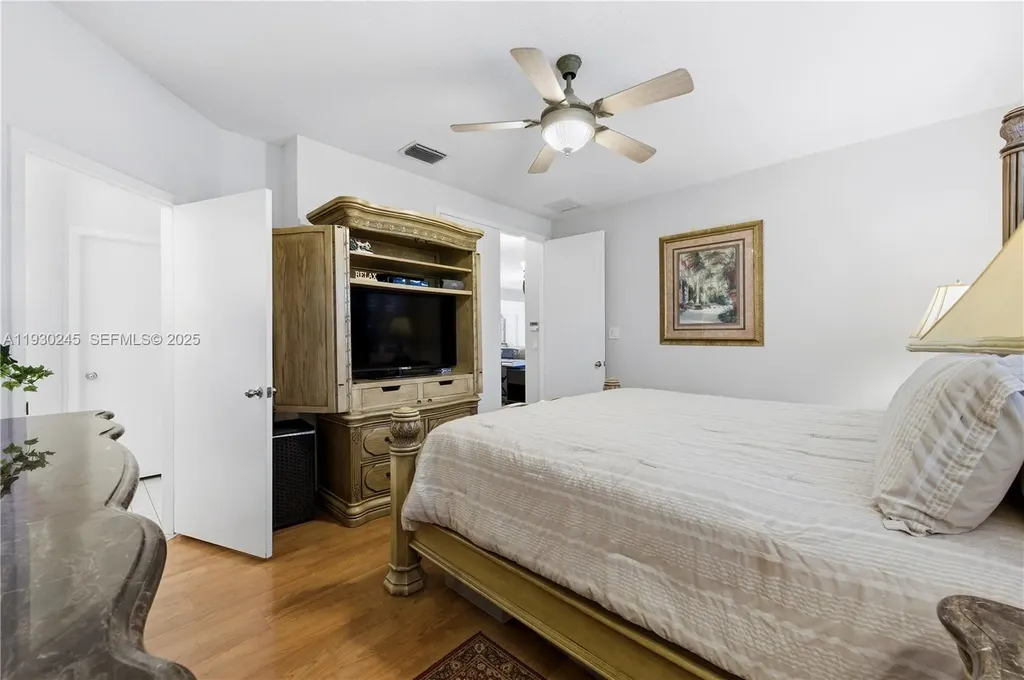 2607 Holy Cross Lane Lake Worth FL 33460