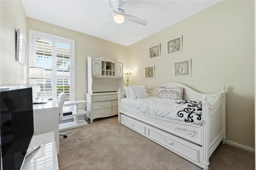 2607 Holy Cross Lane Lake Worth FL 33460